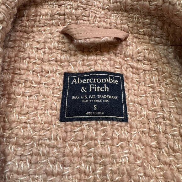 Abercrombie & Fitch Light Blush Pink Oversized Tweed Jacket in Womens Small - Picture 3 of 6
